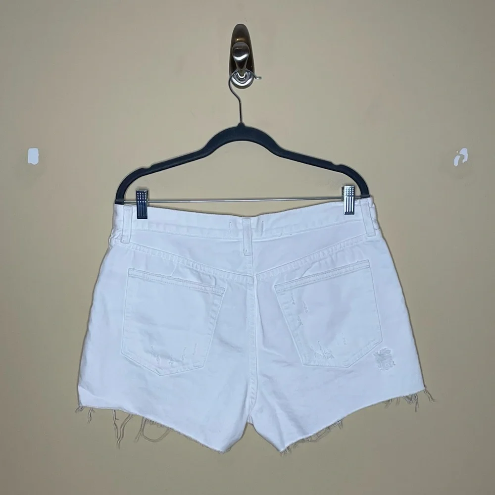 Free People Sofia Distressed High Rise Denim Shorts Size 31 NEW
